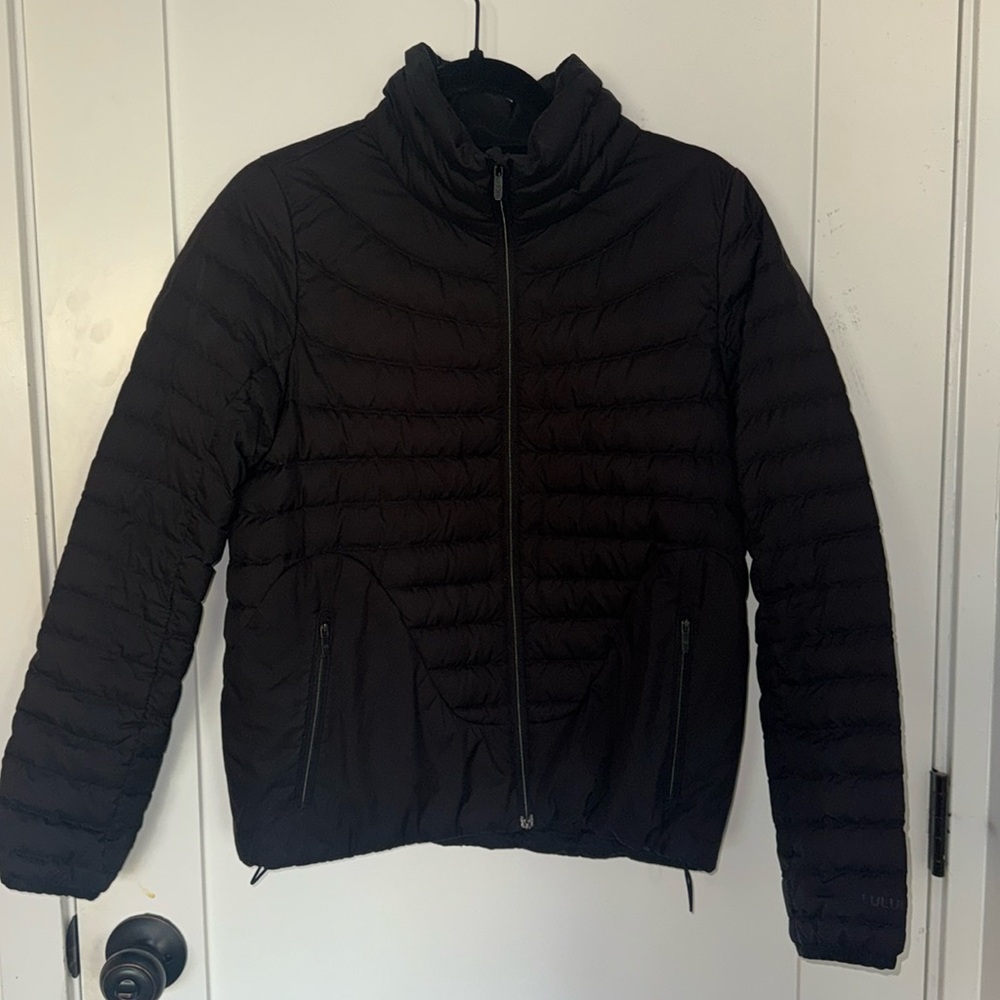 Lululemon puffer jacket